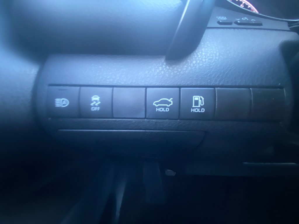 Used 2021 Toyota Camry SE FWD image 17
