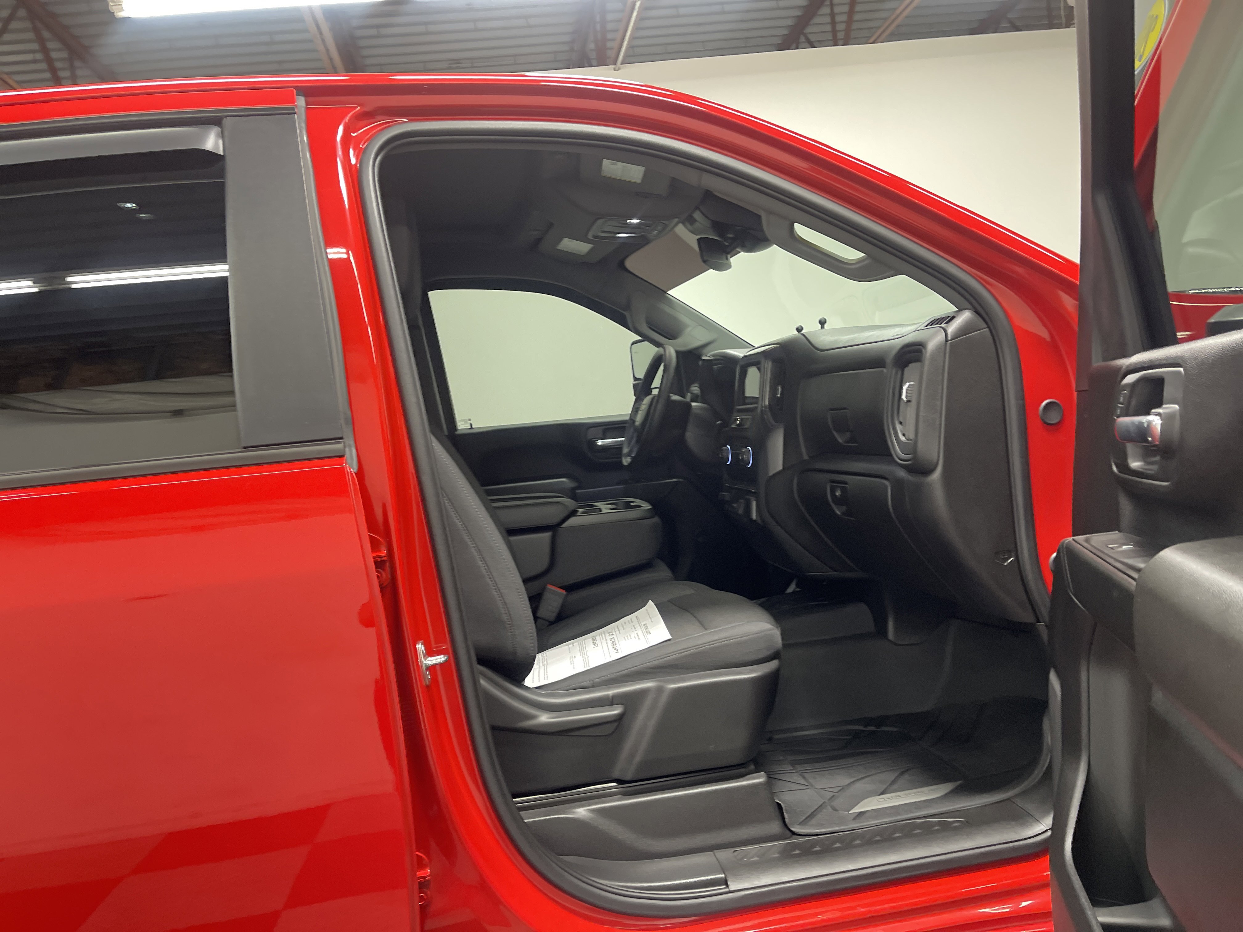 Used 2024 Chevrolet Silverado 2500 Custom w/ Custom Value Package image 25
