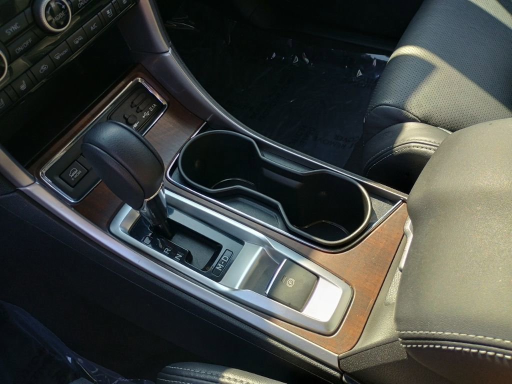 Certified 2022 Subaru Ascent Touring w/ Popular Package #2A image 34