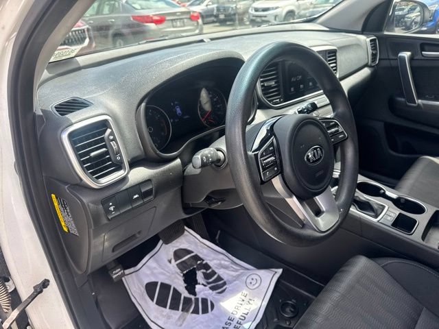Used 2020 Kia Sportage LX FWD image 17