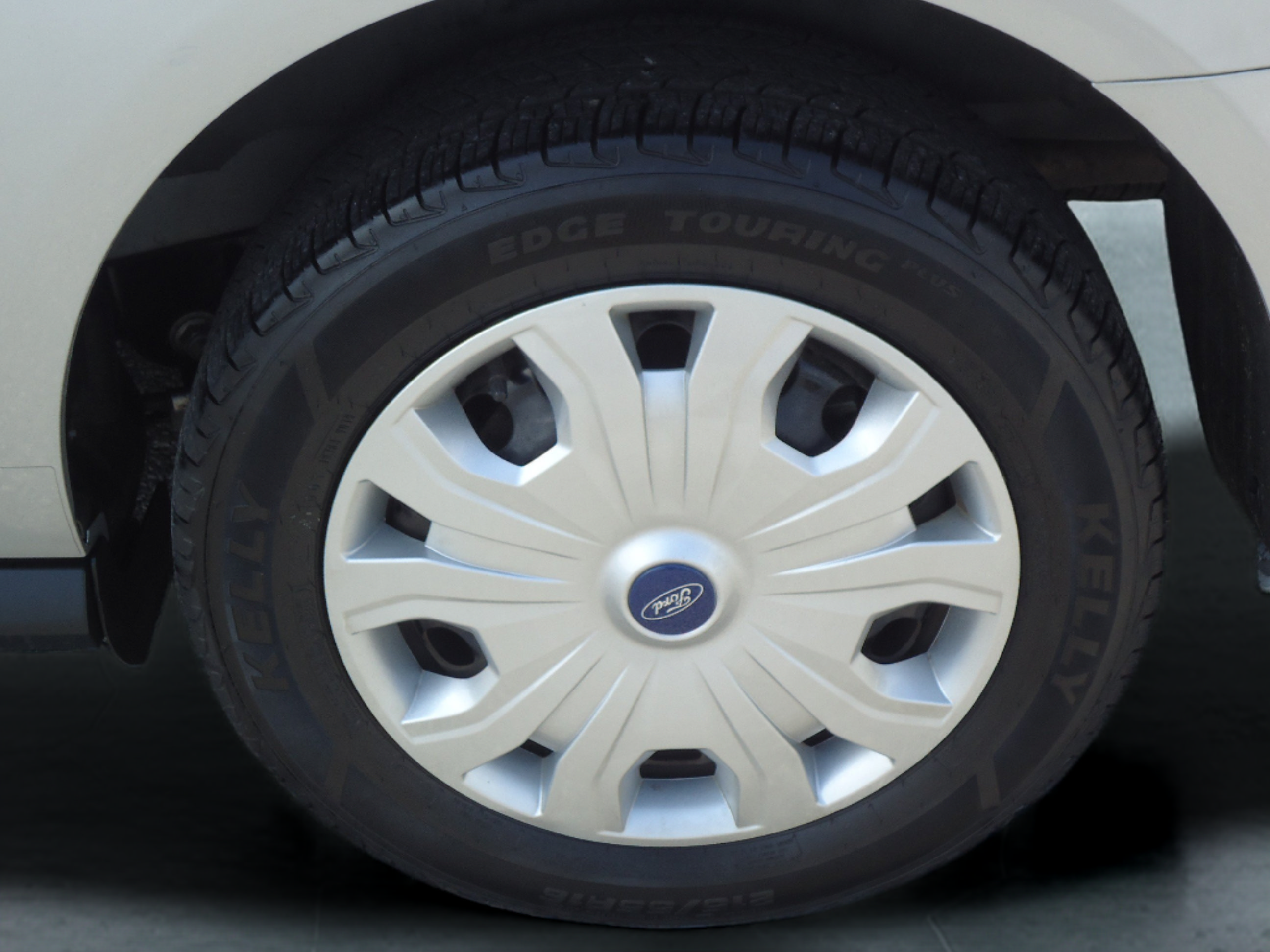 Used 2022 Ford Transit Connect XLT FWD image 9