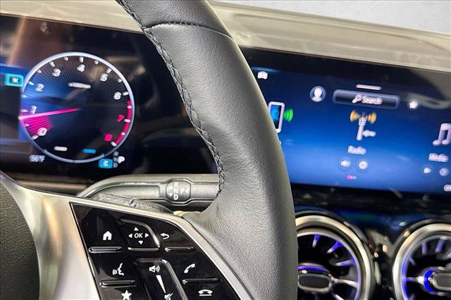New 2026 Mercedes-Benz GLB 250 image 15