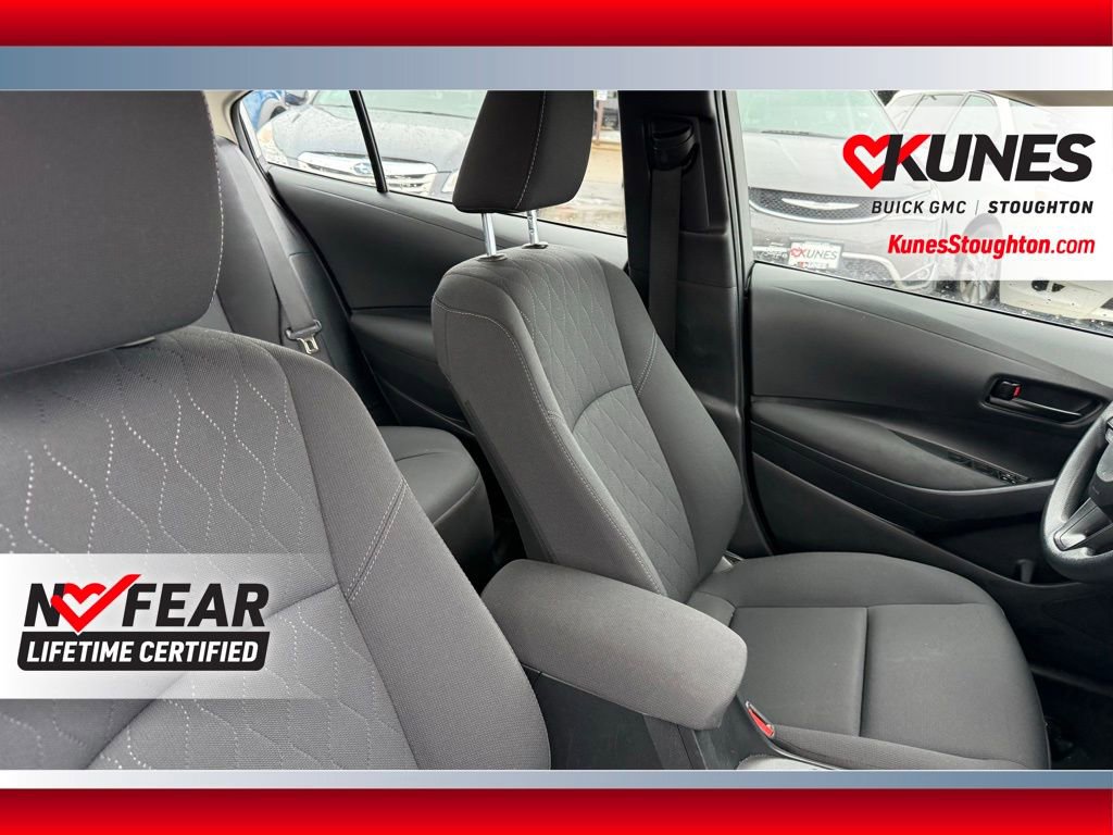 Used 2023 Toyota Corolla LE image 45
