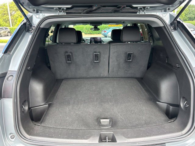 Used 2025 Chevrolet Blazer LT AWD/4WD image 10