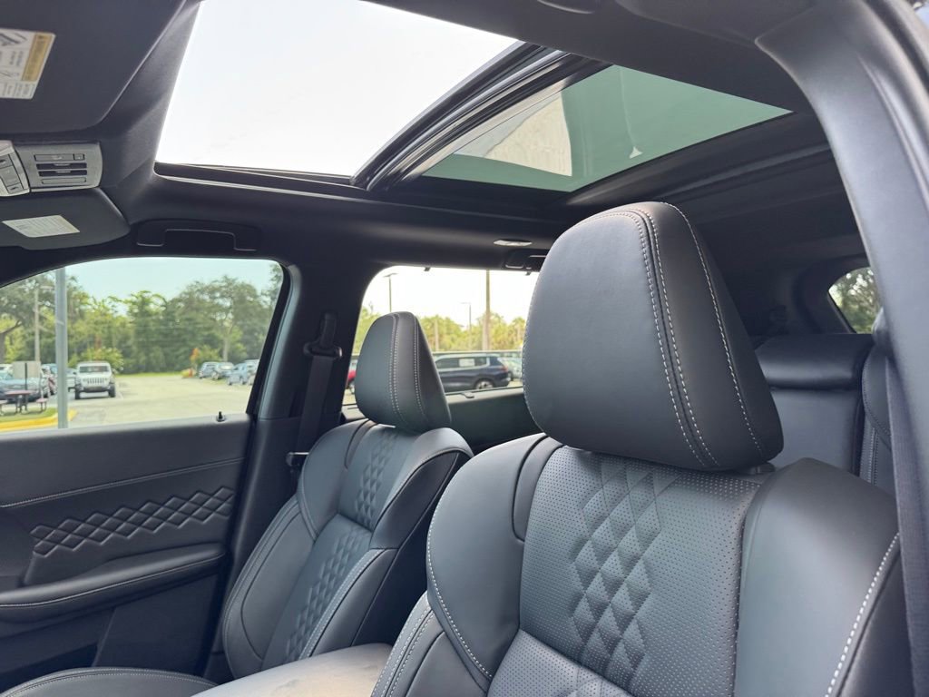 New 2025 Mitsubishi Outlander SEL Black Edition image 30