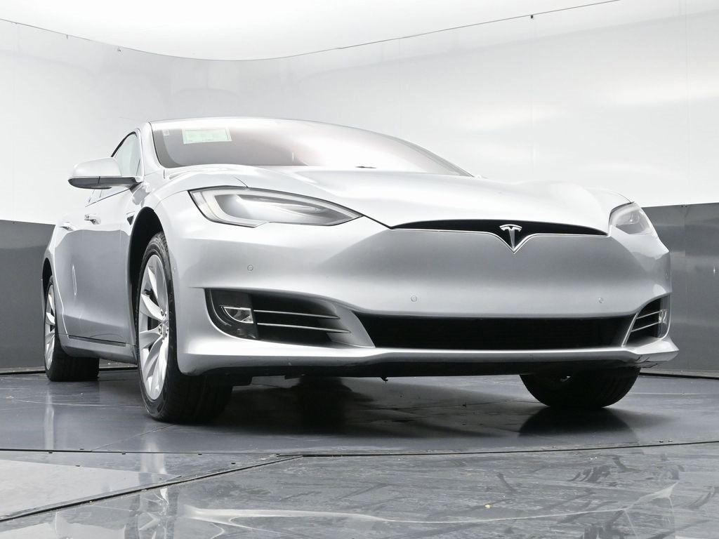 Used 2017 Tesla Model S 75 image 55