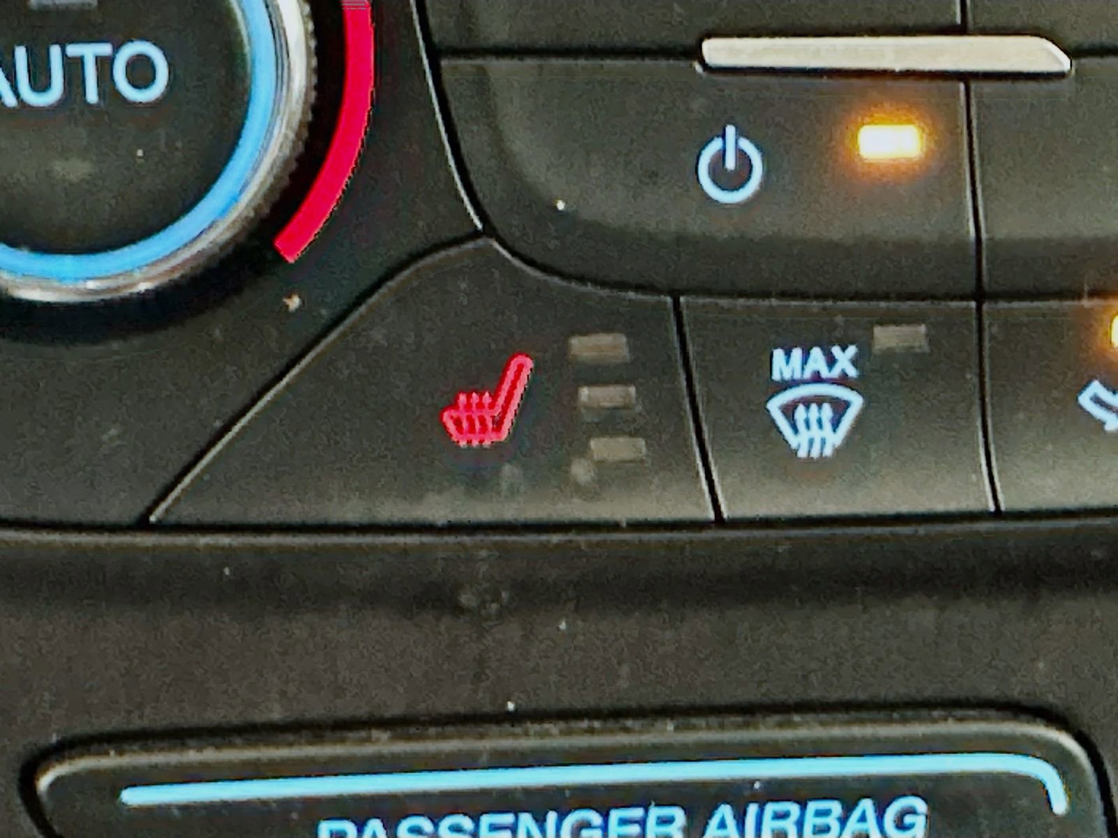 Used 2017 Ford Escape Titanium image 20