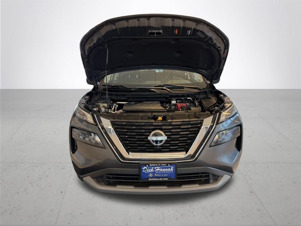 Used 2023 Nissan Rogue S AWD/4WD image 4