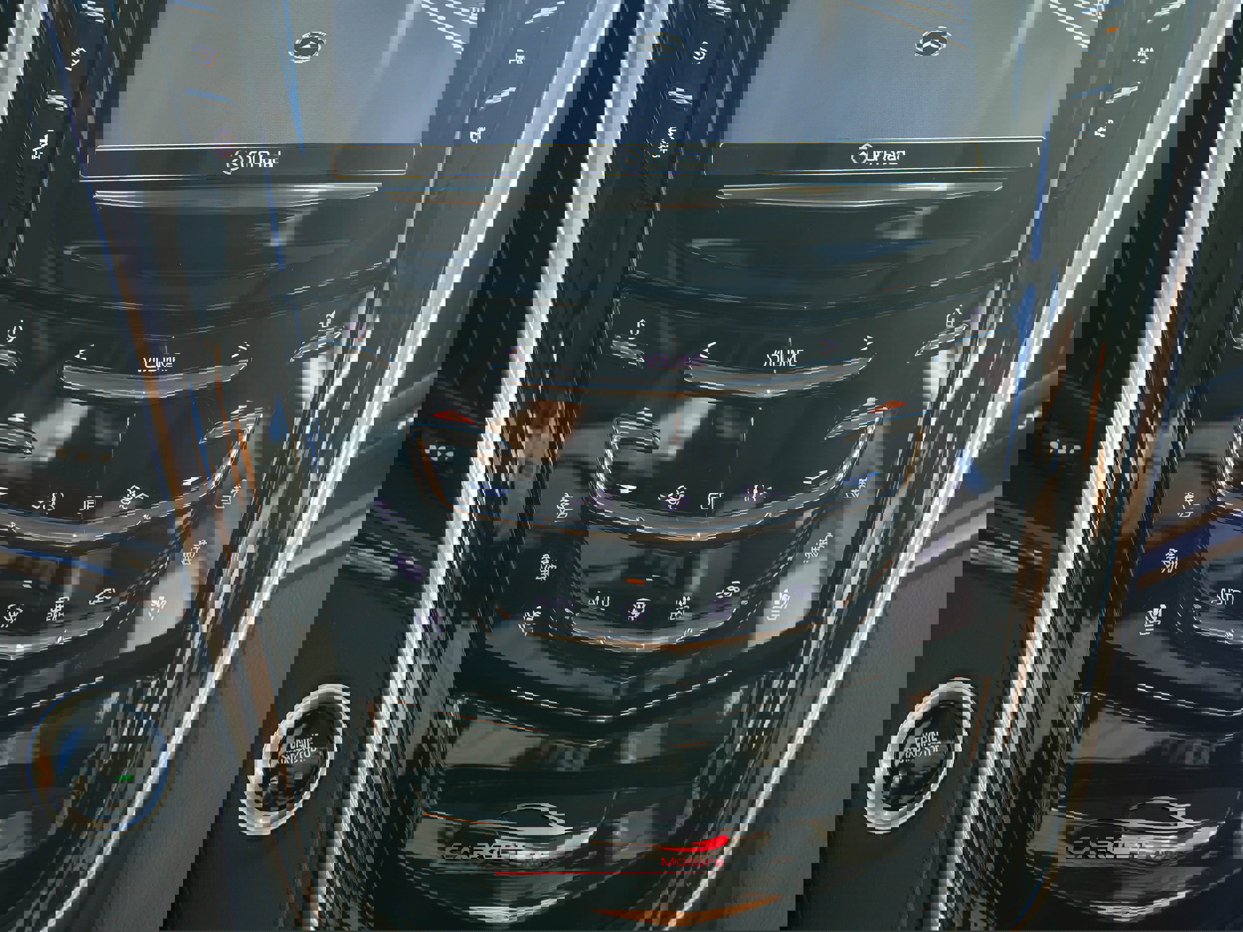 Used 2020 Cadillac Escalade Premium Luxury image 32