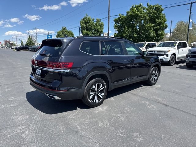 Used 2024 Volkswagen Atlas SE AWD/4WD image 7