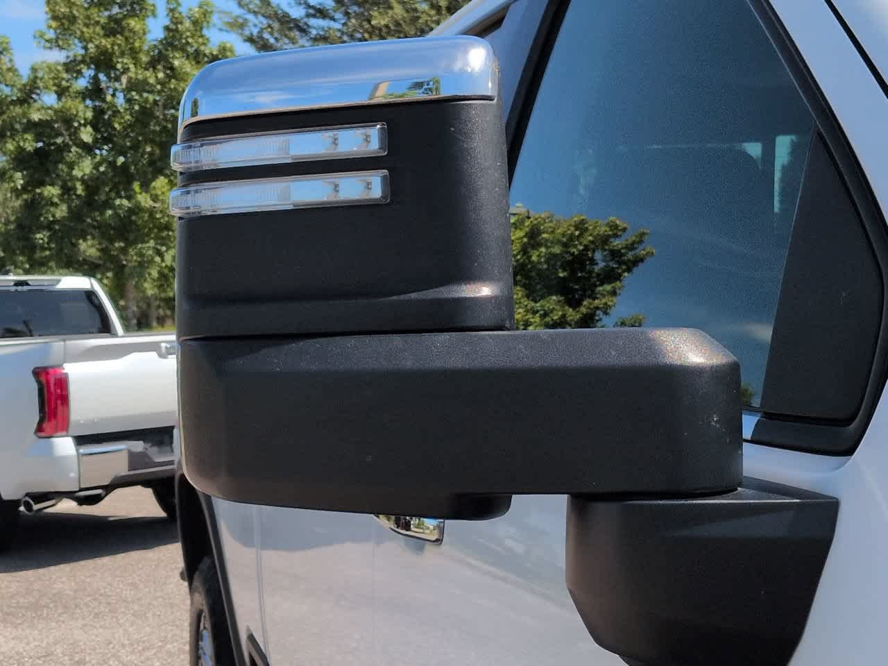 Used 2024 Chevrolet Silverado 2500 LTZ w/ LTZ Plus Package AWD/4WD image 12