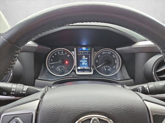 Used 2021 Toyota Tacoma SR5 RWD image 11
