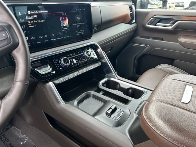 Certified 2025 GMC Sierra 3500 Denali w/ Denali Reserve Package AWD/4WD image 25