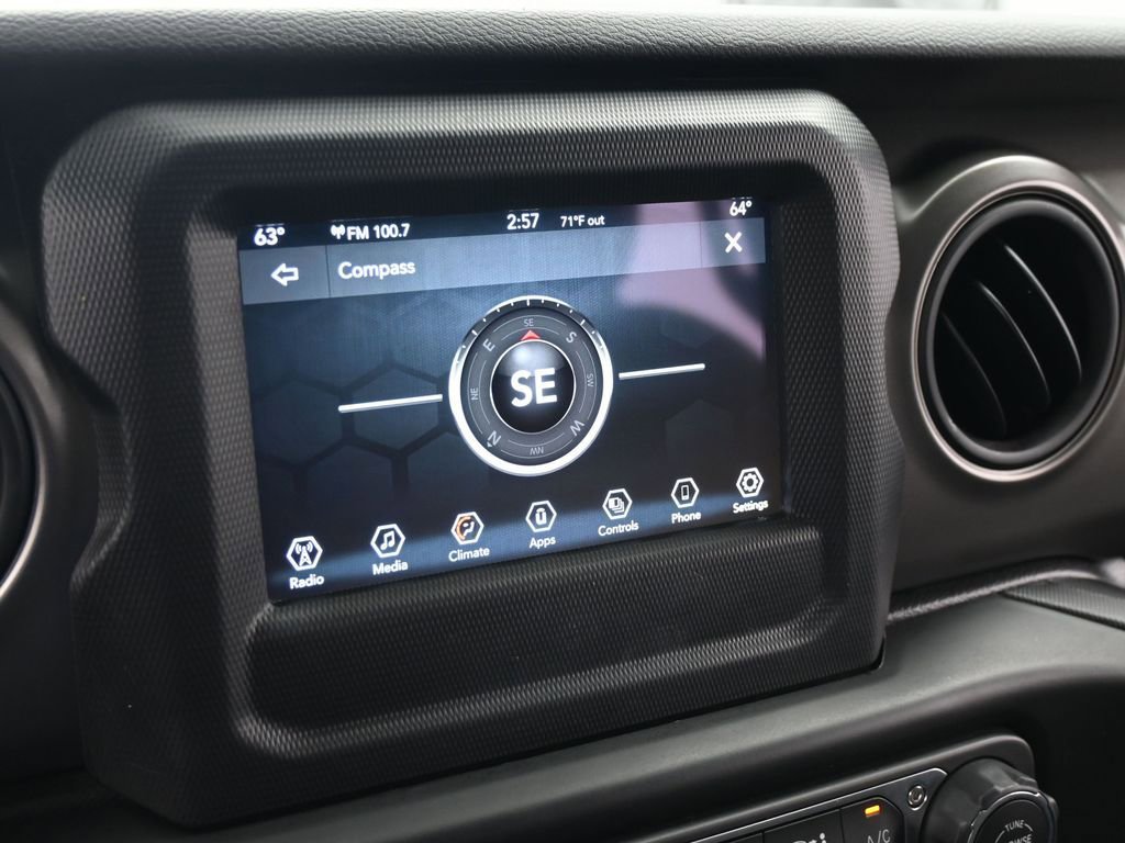 Used 2021 Jeep Wrangler Unlimited Sport image 18