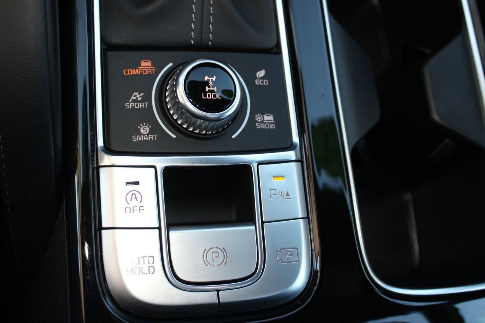 Used 2025 Kia Telluride SX Prestige image 26