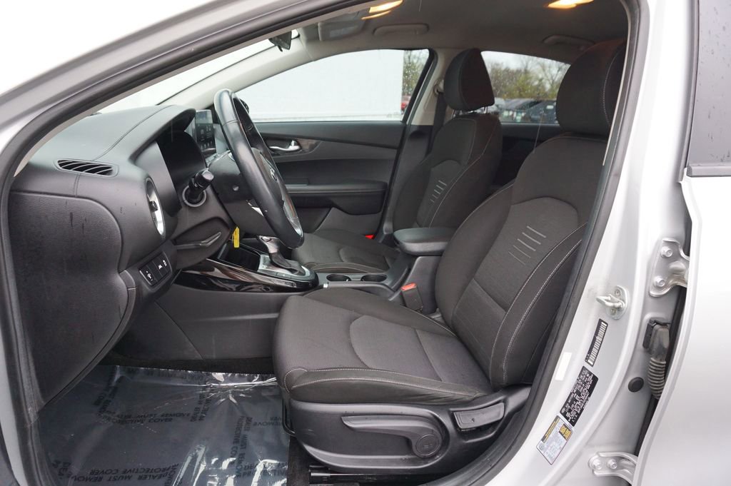 Used 2019 Kia Forte S FWD image 10