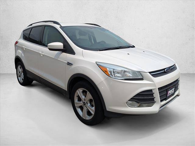 Used 2015 Ford Escape SE w/ Equipment Group 201A AWD/4WD image 3