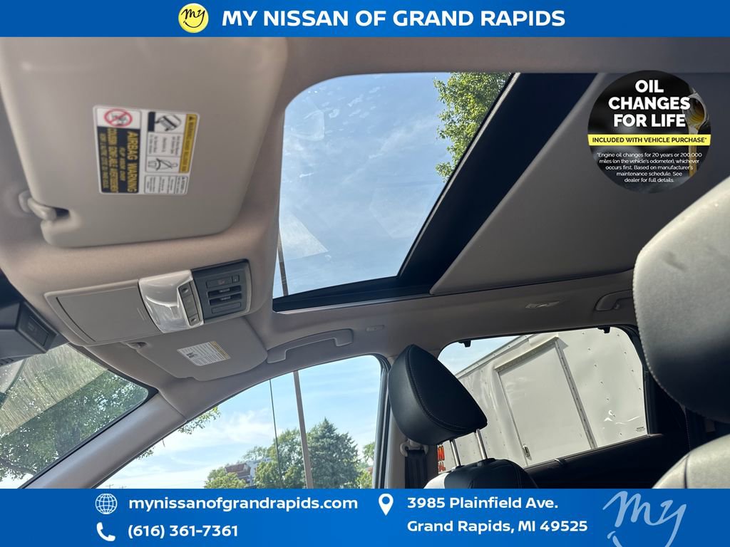 Used 2023 Nissan Rogue SL w/ SL Premium Package AWD/4WD image 24