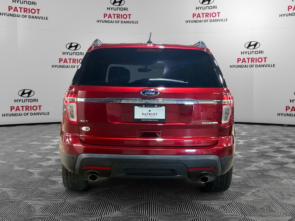 Used 2013 Ford Explorer XLT image 4