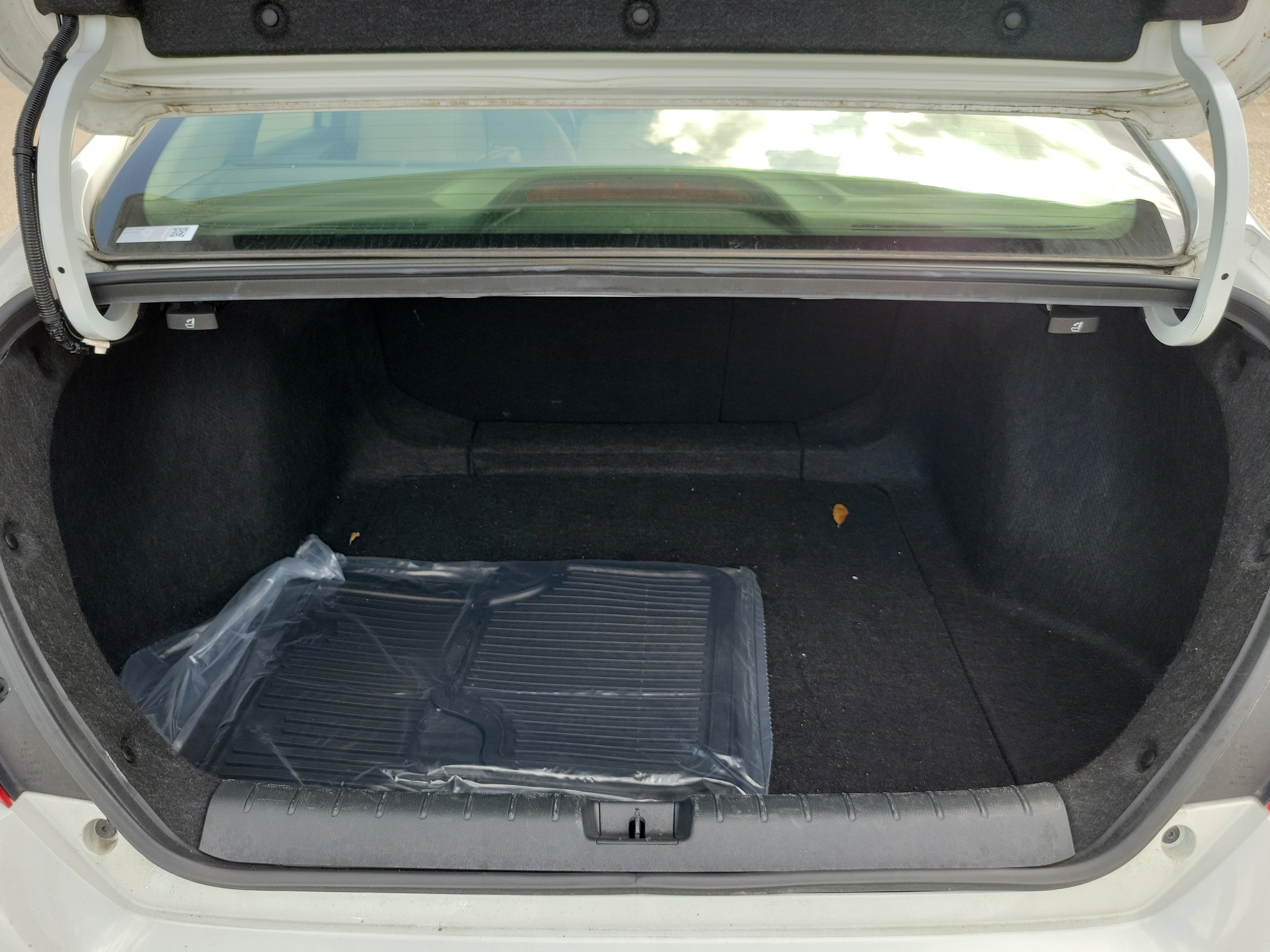 Used 2019 Honda Civic Touring image 11