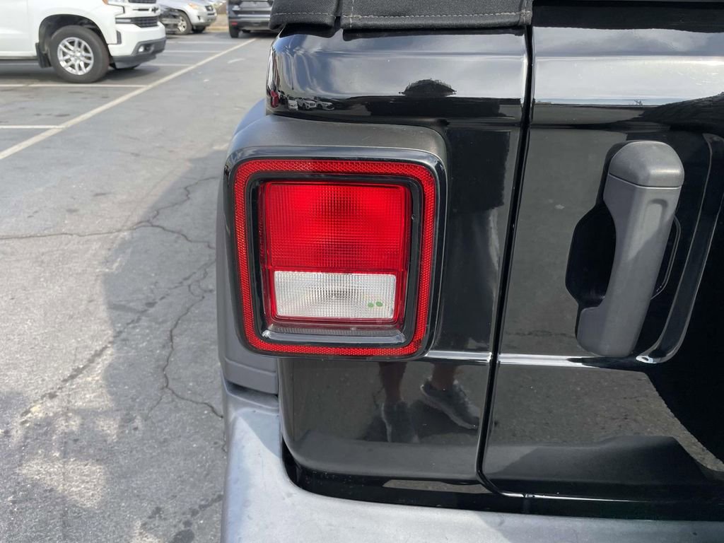 Used 2021 Jeep Wrangler Unlimited Sport image 20