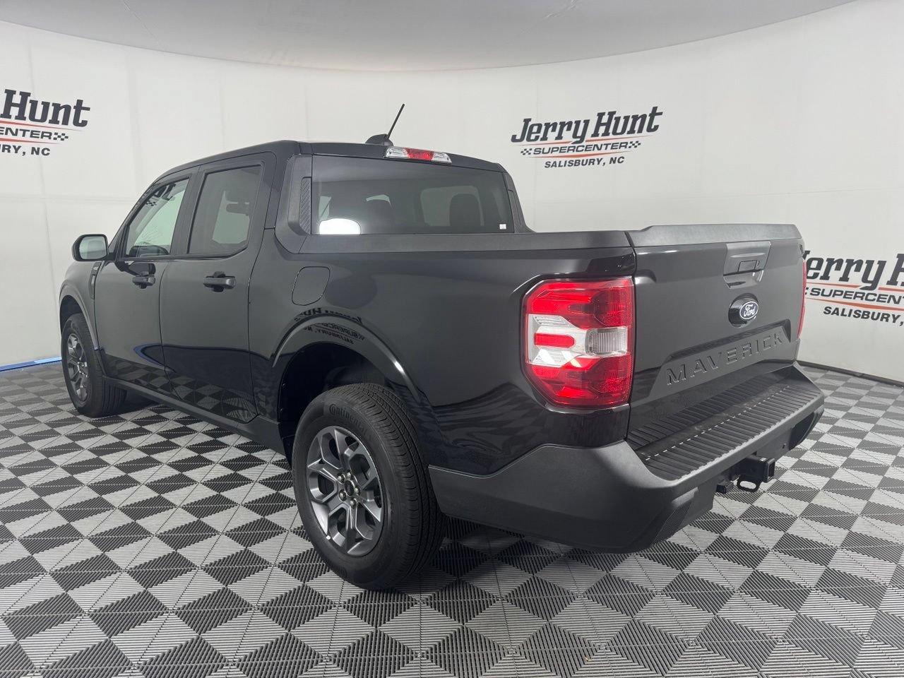 Used 2026 Ford Maverick XLT FWD image 9