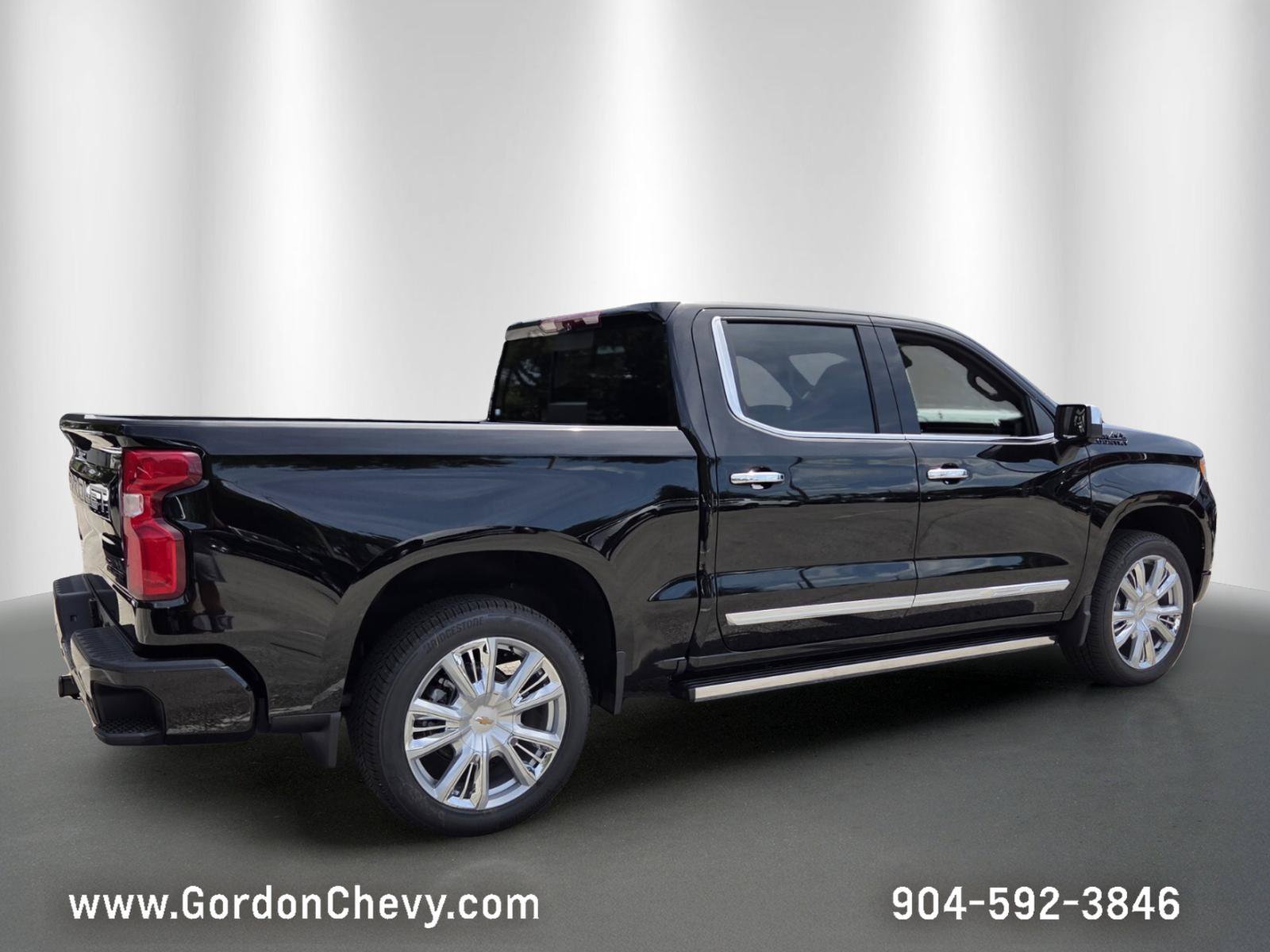 New 2026 Chevrolet Silverado 1500 High Country AWD/4WD image 7