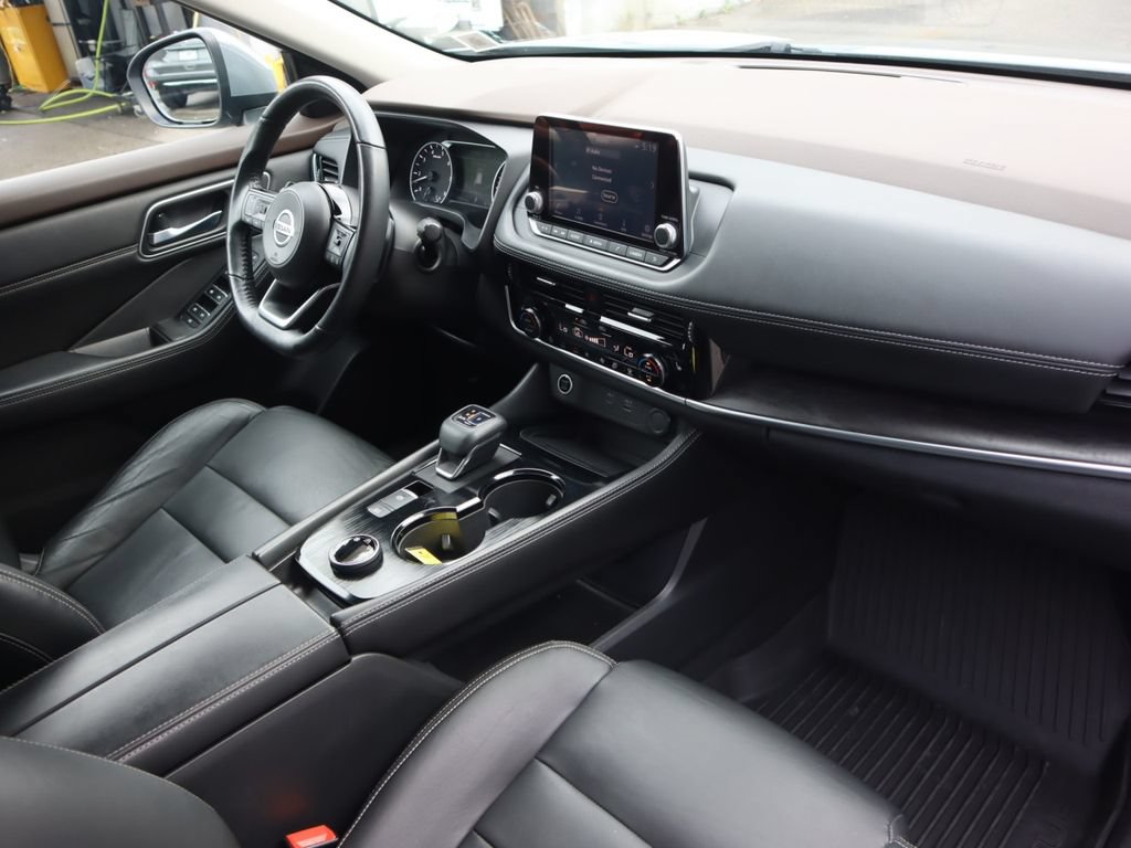 Used 2021 Nissan Rogue SL AWD/4WD image 24