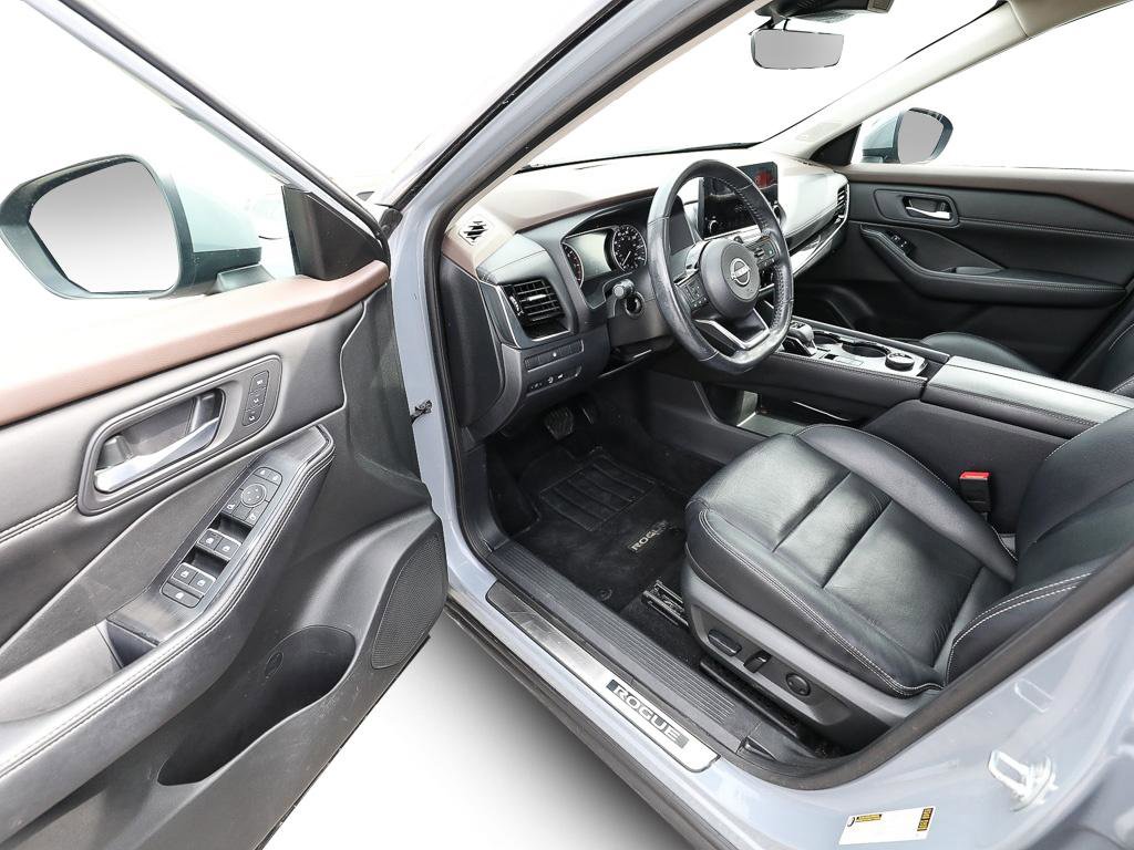 Used 2023 Nissan Rogue SL w/ SL Premium Package image 13