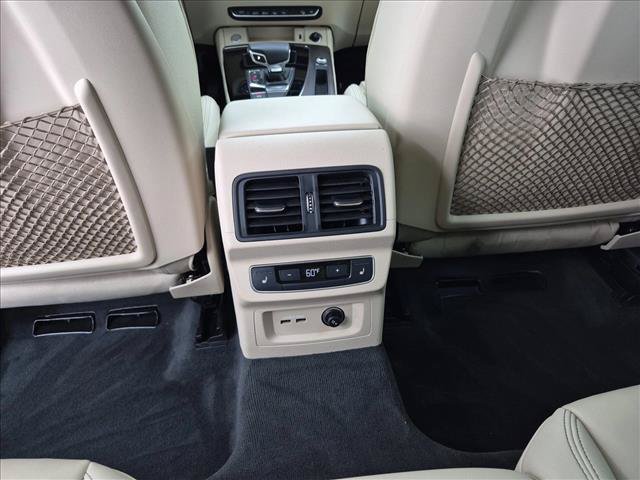 Used 2024 Audi Q5 2.0T Prestige AWD/4WD image 19