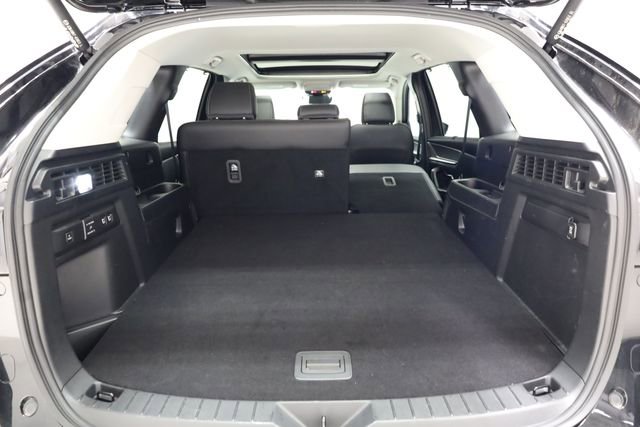 Used 2025 MAZDA CX-70 Plug-In Hybrid w/ Premium Pkg image 32