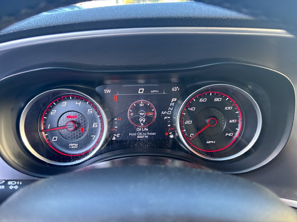 Used 2022 Dodge Charger SXT RWD image 16