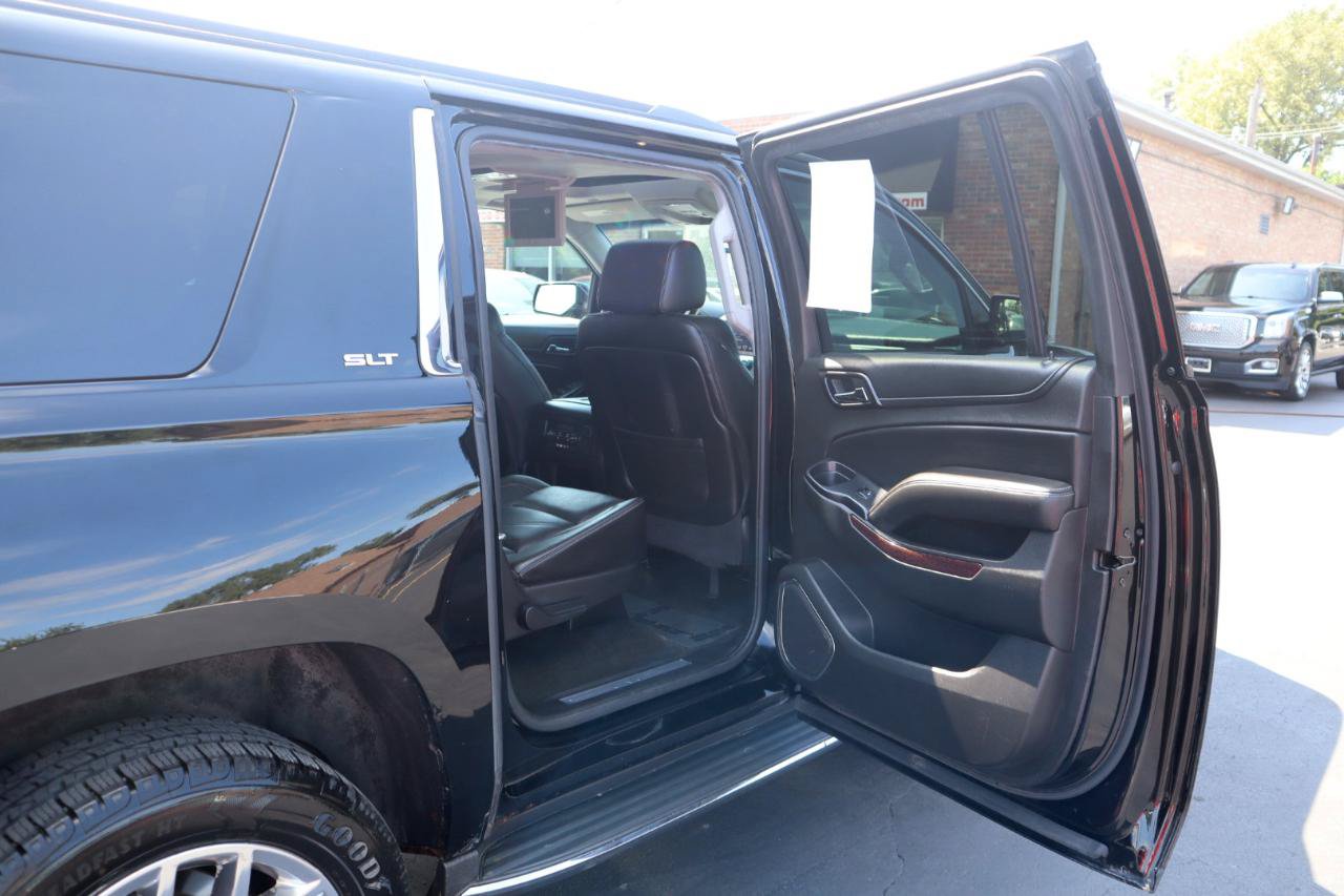 Used 2016 GMC Yukon XL SLT w/ Open Road Package AWD/4WD image 14