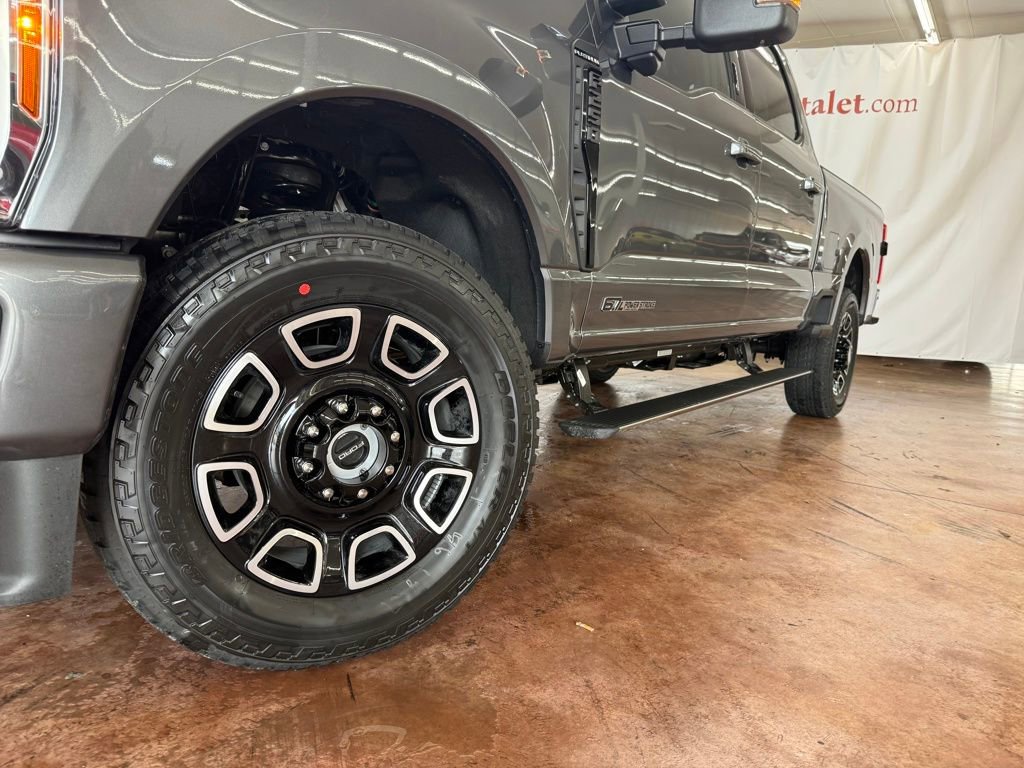 New 2026 Ford F250 Platinum image 23