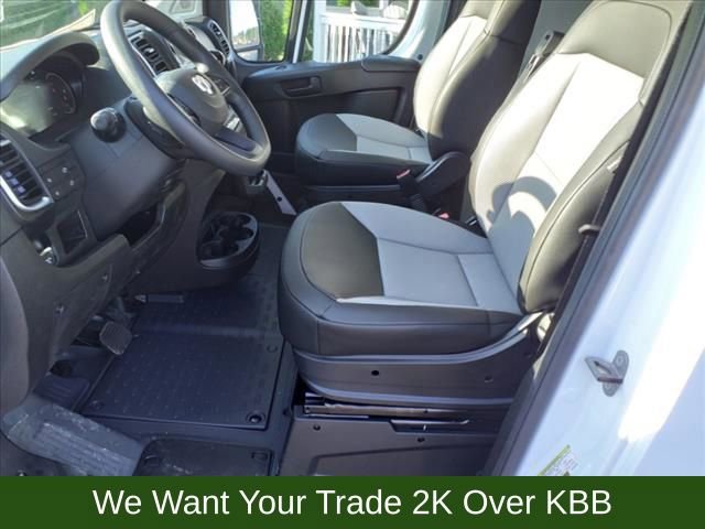 Used 2024 RAM ProMaster 3500 w/ Quick Order Package 22G SLT image 7