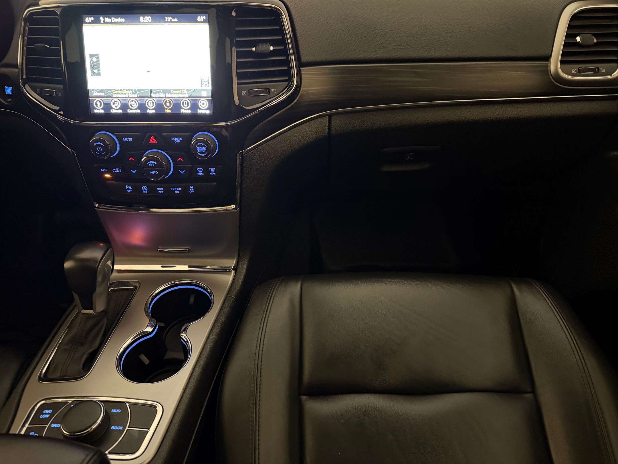 Used 2021 Jeep Grand Cherokee Limited w/ Premium Lighting Group AWD/4WD image 31