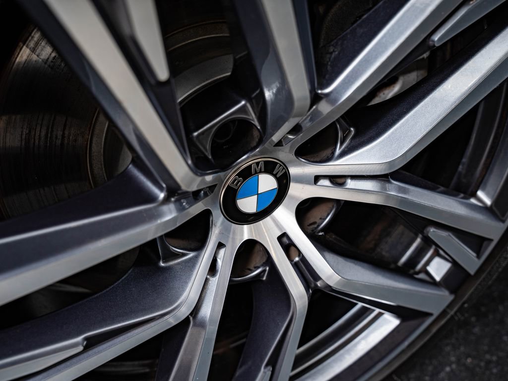 Used 2024 BMW 430i Gran Coupe xDrive w/ Premium Package AWD/4WD image 8