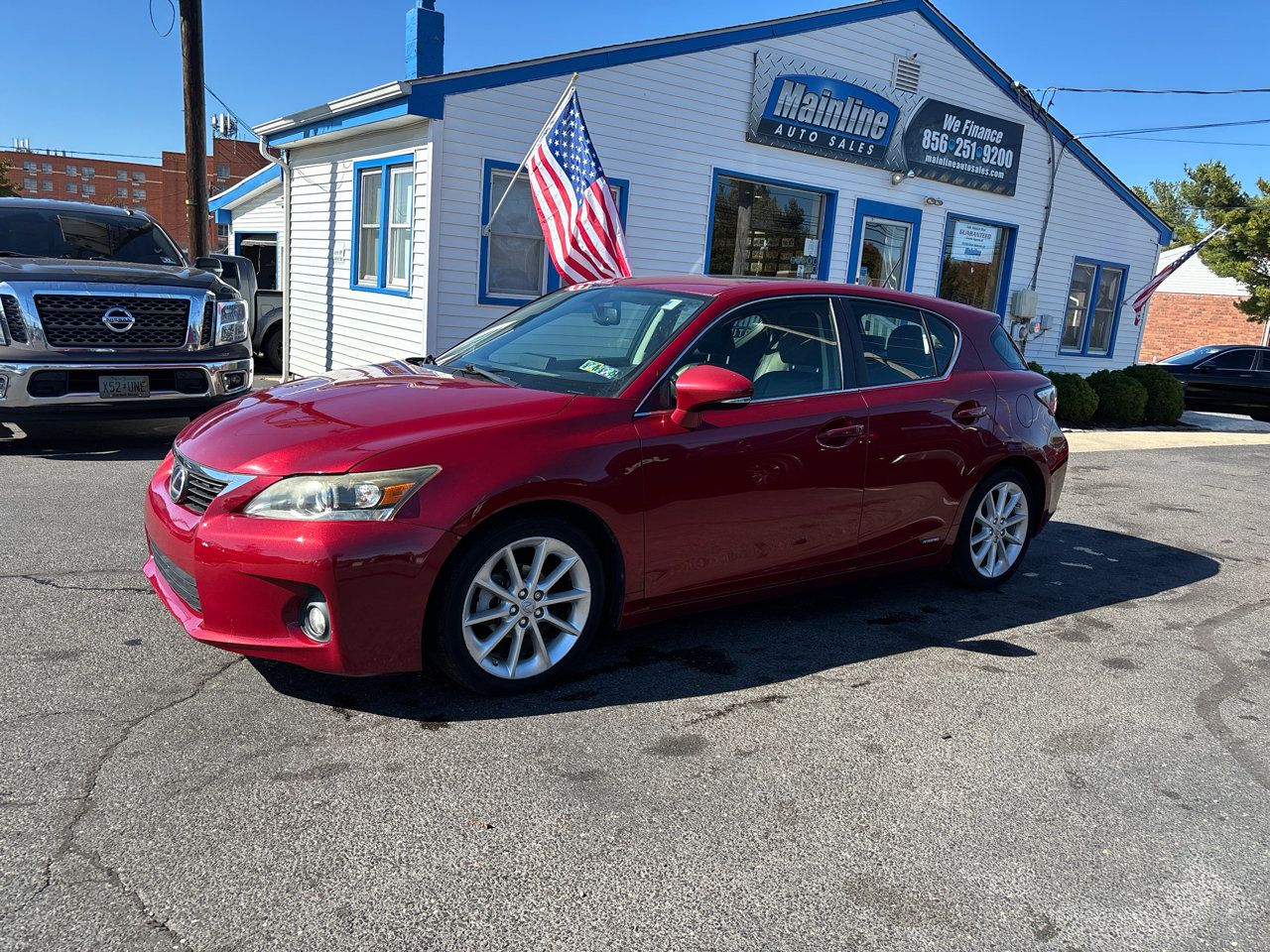 Used 2012 Lexus CT 200h image 2