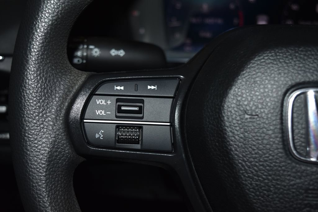 Used 2024 Honda Accord EX image 7