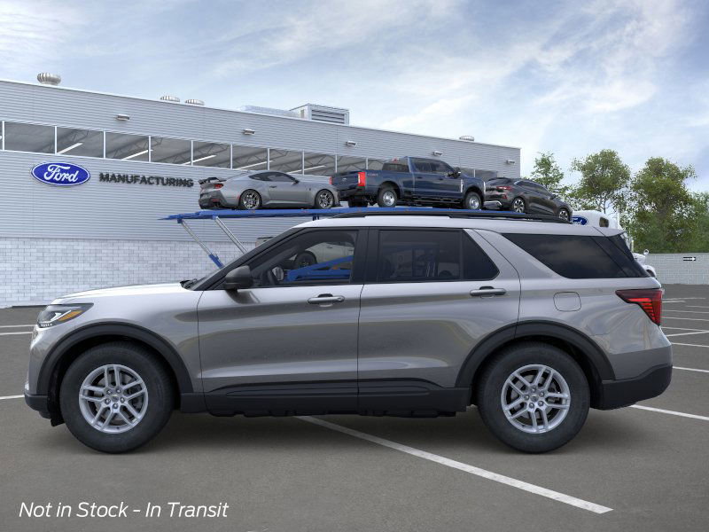 New 2026 Ford Explorer Active image 3