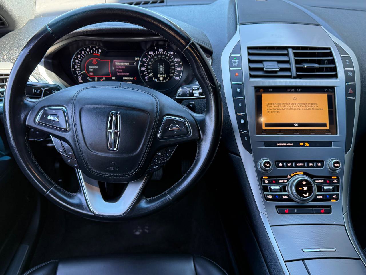 Used 2019 Lincoln MKZ Premiere FWD image 10