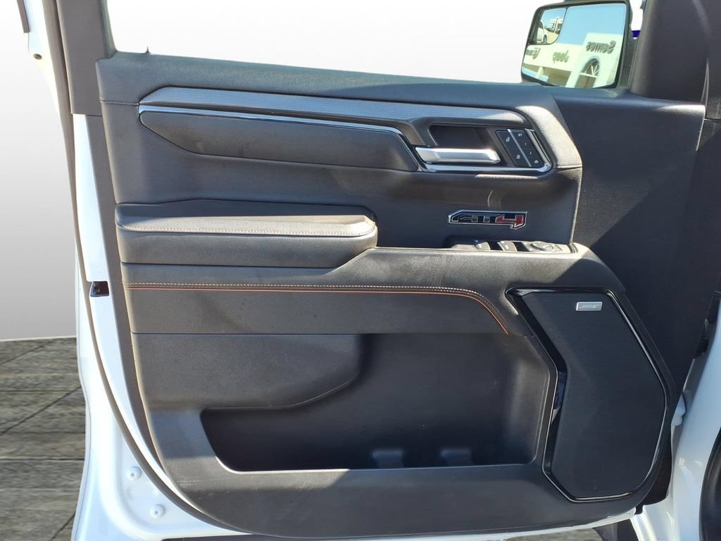 Used 2022 GMC Sierra 1500 AT4 w/ AT4 Preferred Package AWD/4WD image 12