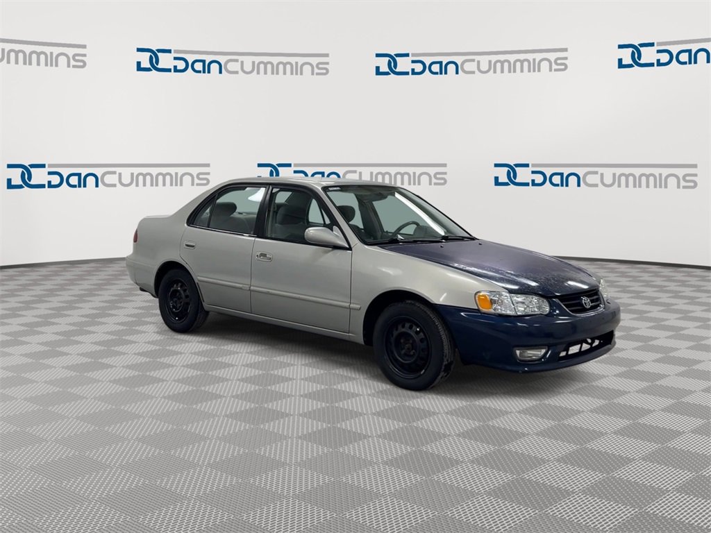 Used 2002 Toyota Corolla LE image 2