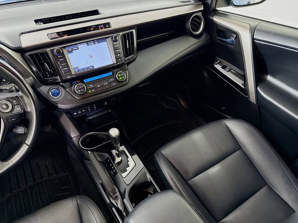 Certified 2018 Toyota RAV4 Limited w/ Advanced Technology Package image 27