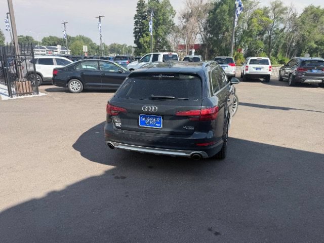 Used 2017 Audi A4 2.0T allroad Prestige w/ Prestige Package AWD/4WD image 11