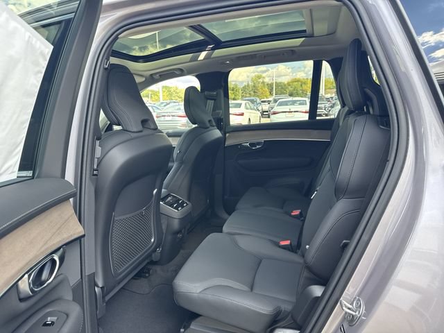New 2026 Volvo XC90 B6 Core w/ Protection Package AWD/4WD image 23