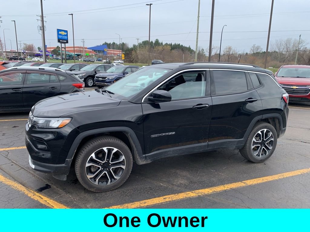 Used 2022 Jeep Compass Limited w/ Sun and Sound Group AWD/4WD image 1