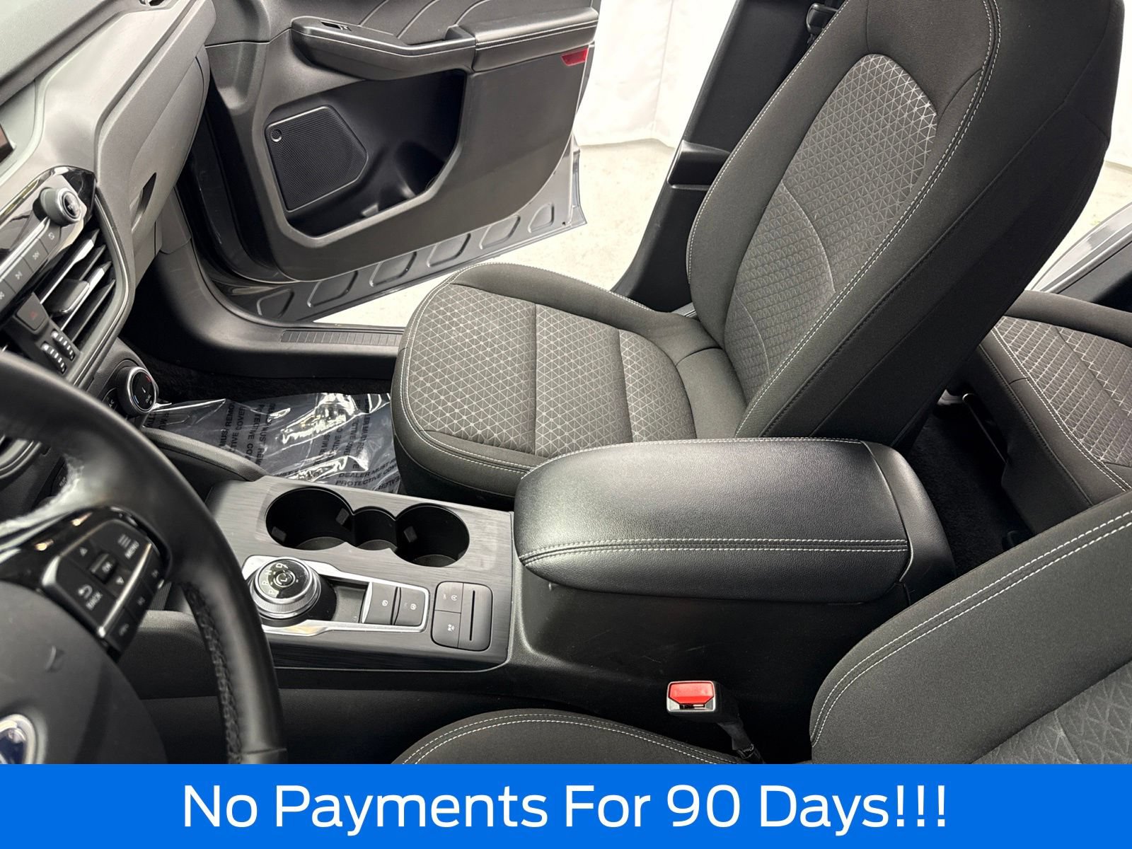 Certified 2024 Ford Escape Active AWD/4WD image 19