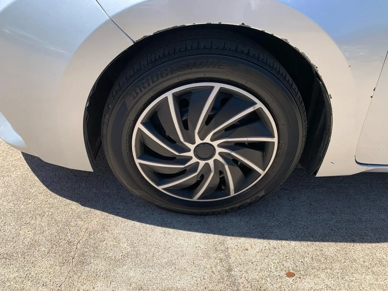 Used 2015 Toyota Corolla LE FWD image 22