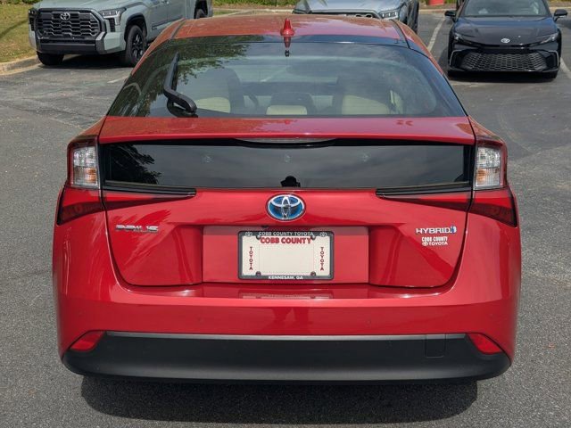 Used 2022 Toyota Prius LE image 6